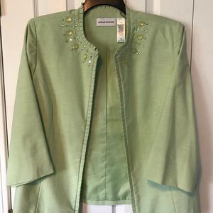 Alfred Dunner Jackets & Coats - Alfred Dunner unconstructed beaded short jacket Alfred Dunner Jackets & Coats - Alfred Dunner unconstructed beaded short jacket